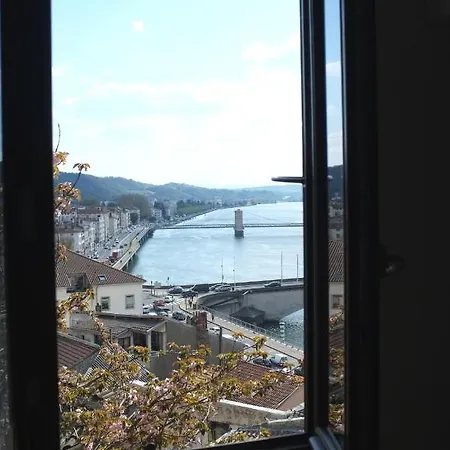 La Batie - Vue Imprenable - Amazing View - Parking Prive Vienne (Isere)